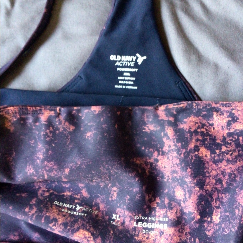 Old Navy Purple and Pink powersoft extra high rise leggings XL long linetop XXL - Picture 3 of 3
